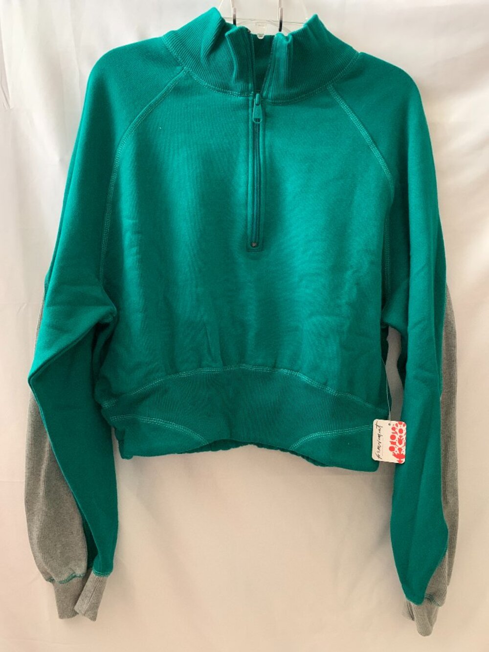 FREE PEOPLE MOVEMENT Out Of The Park Pullover in Green Glow Sz MEDIUM